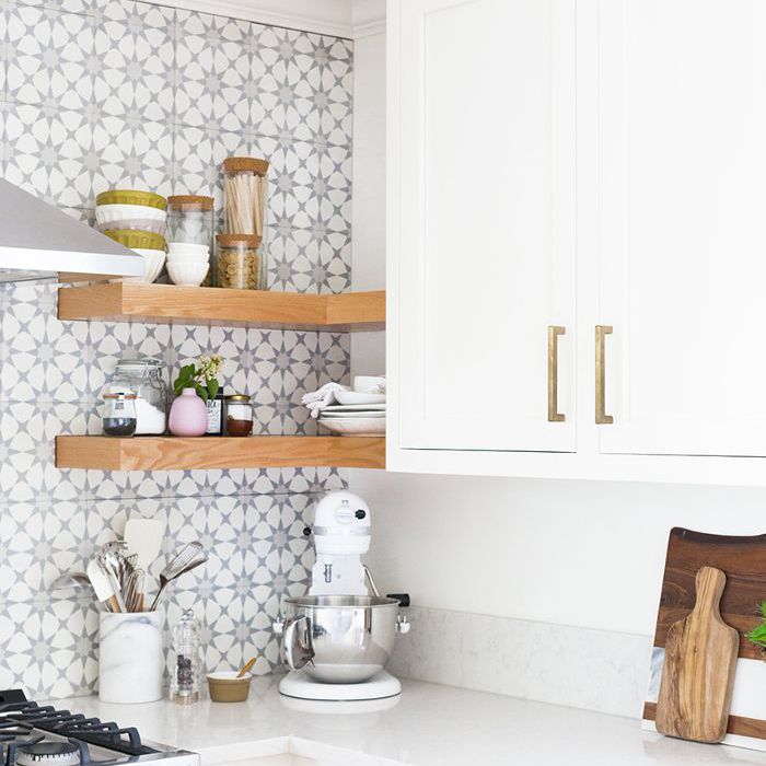 厨房与开放式货架