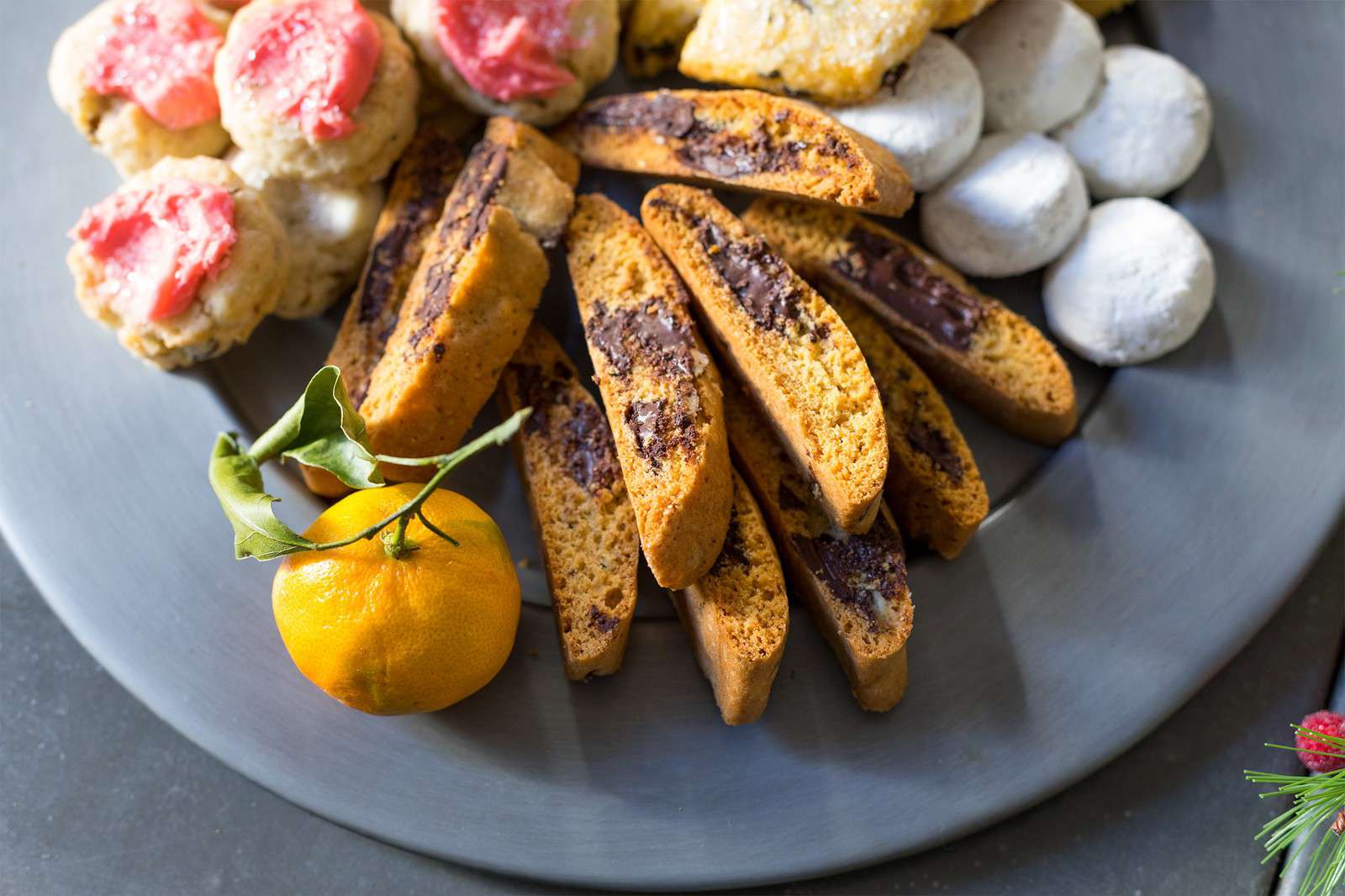 巧克力大块橙色比斯科蒂饼干