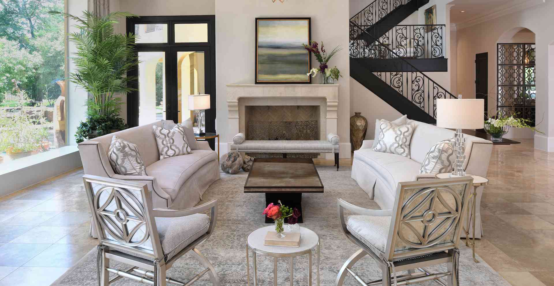 客厅有石制壁炉