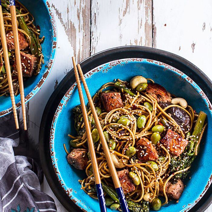 好运食品的新年 - 荞麦面