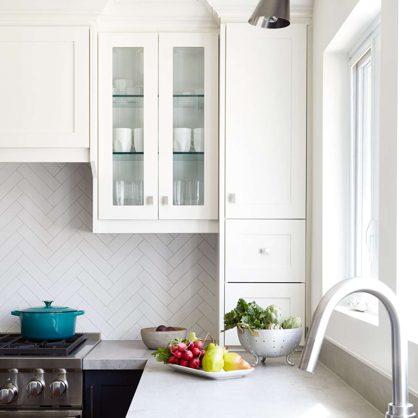 人字形条纹厨房