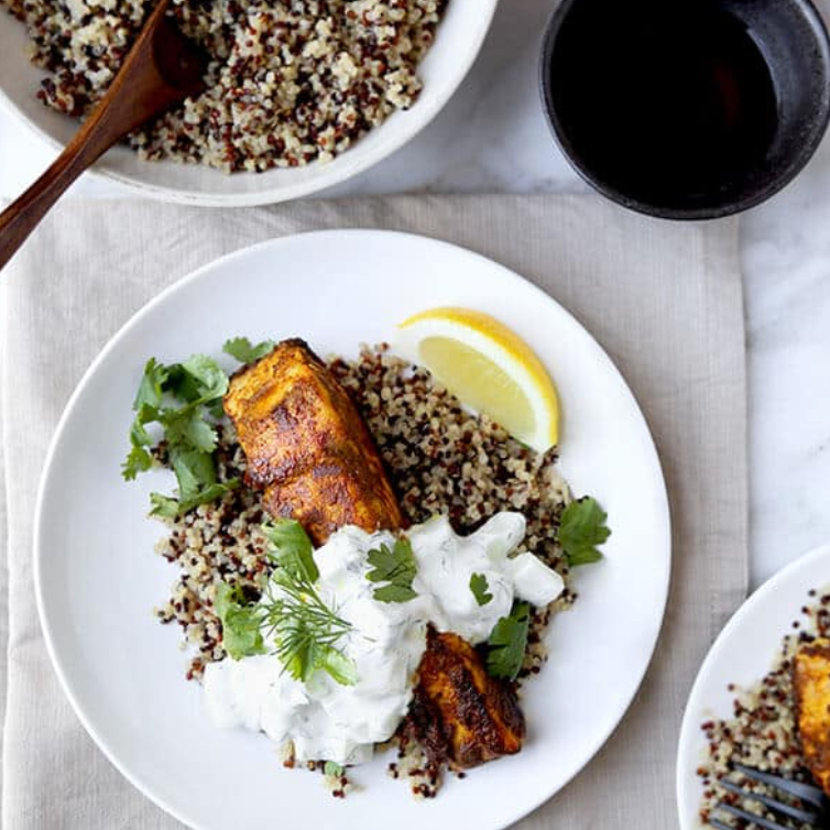 藜麦配三文鱼烤饼