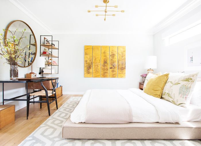 削减的卧室，黄金口音。