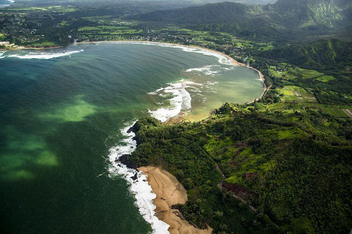 里海滩,夏威夷”class=