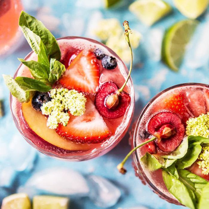 易桑格利亚食谱 - 罗斯龙舌兰酒桑格利亚