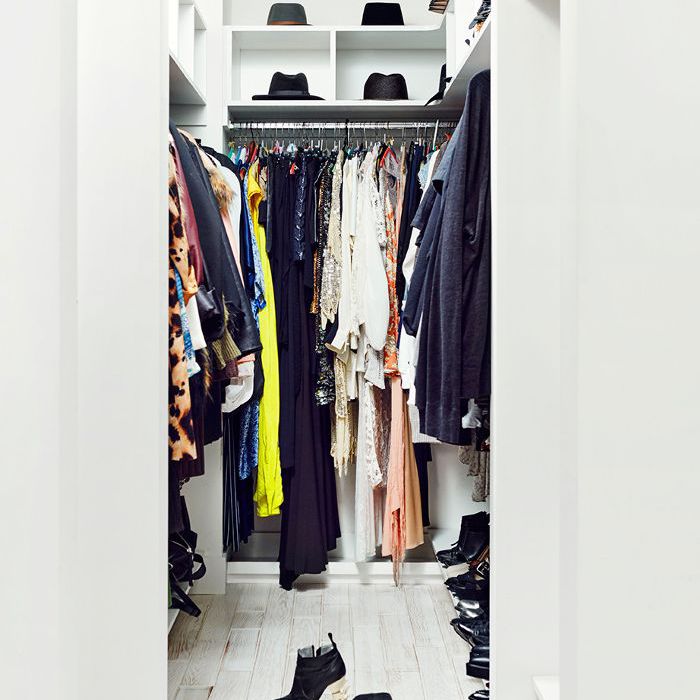 阿曼达·托马斯的简约衣橱