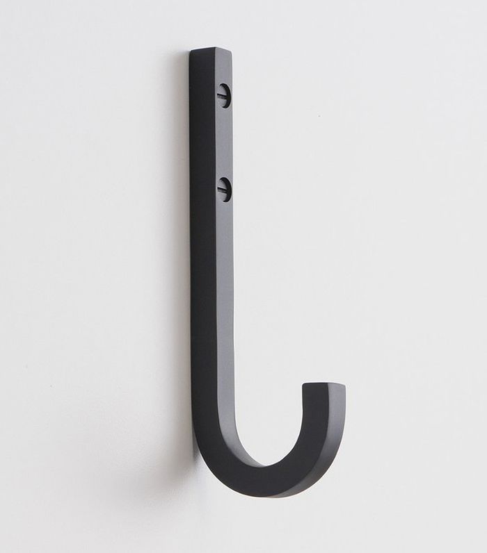 J钩学校在真正的黑色“class=