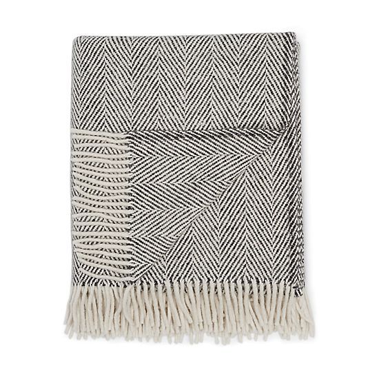 伊万·普拉特扔人字布