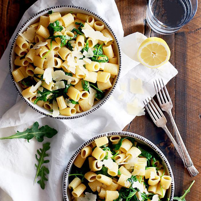 柠檬和芝麻菜意大利面