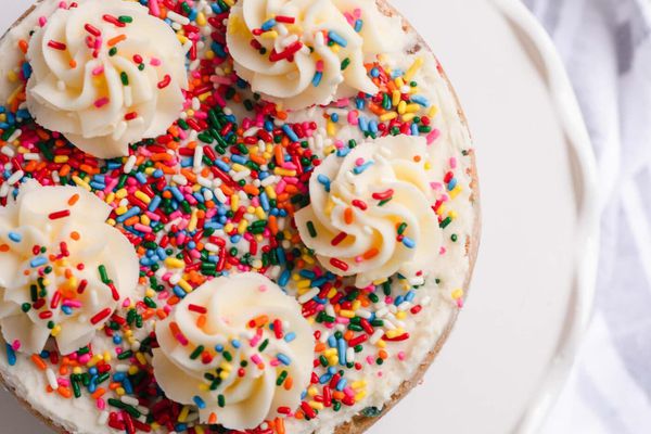 如何给蛋糕上霜