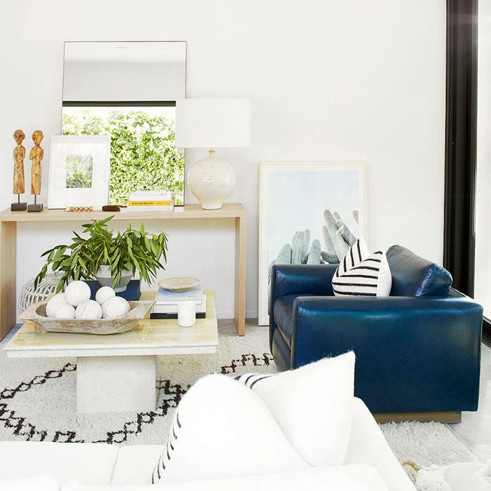 珍·阿特金和迈克·罗森塔尔的客厅