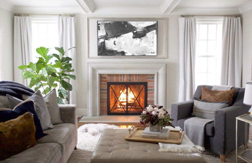 客厅里有大型艺术品