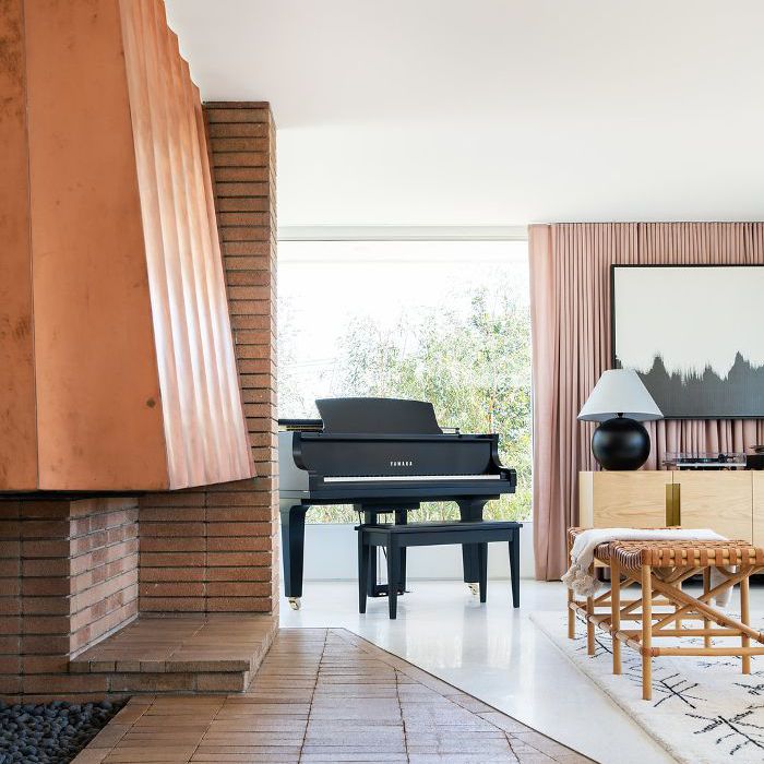 曼迪·摩尔的客厅