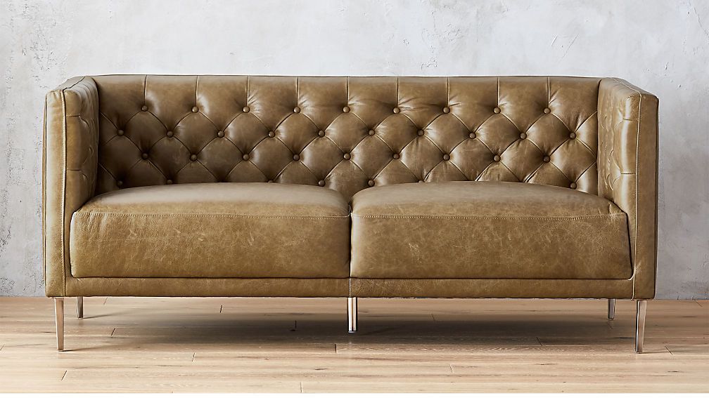 萨维尔簇绒皮革公寓沙发CB2