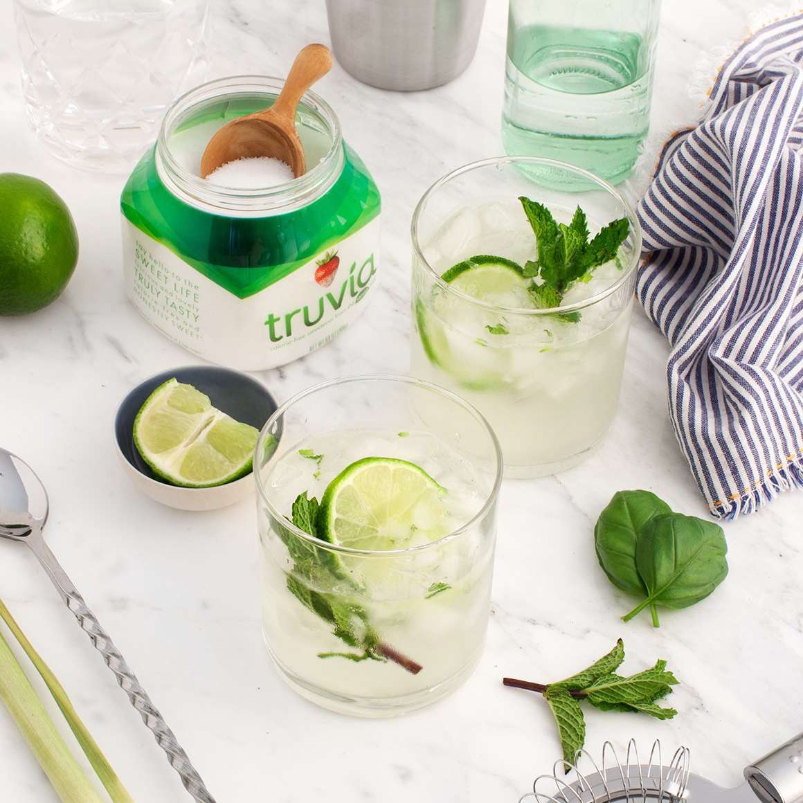 Skinny Lemongrass Mojitos