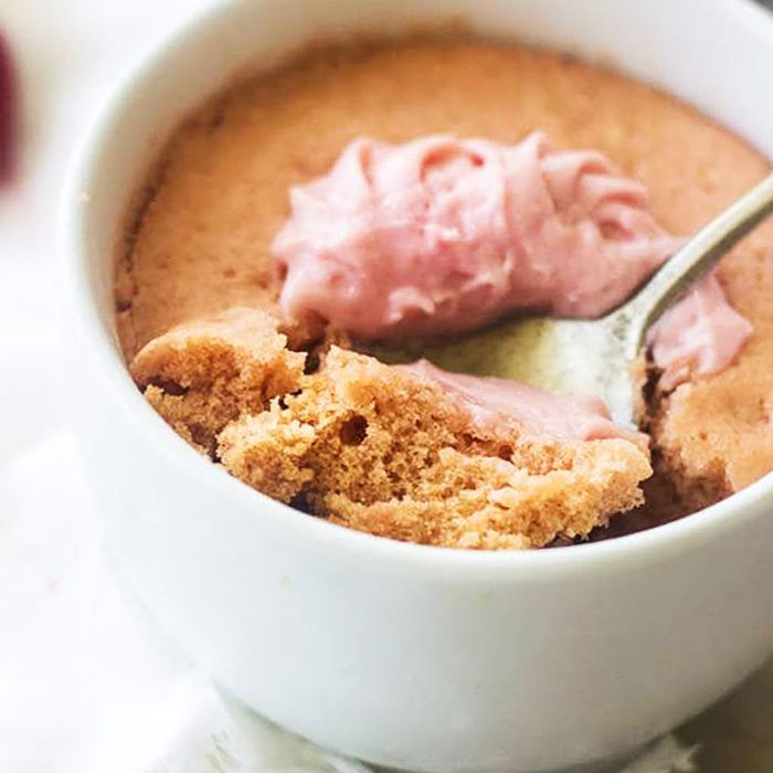 草莓蛋糕杯食谱