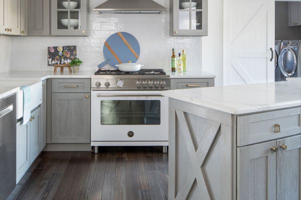 乡村厨房 - 维多拉贝尔