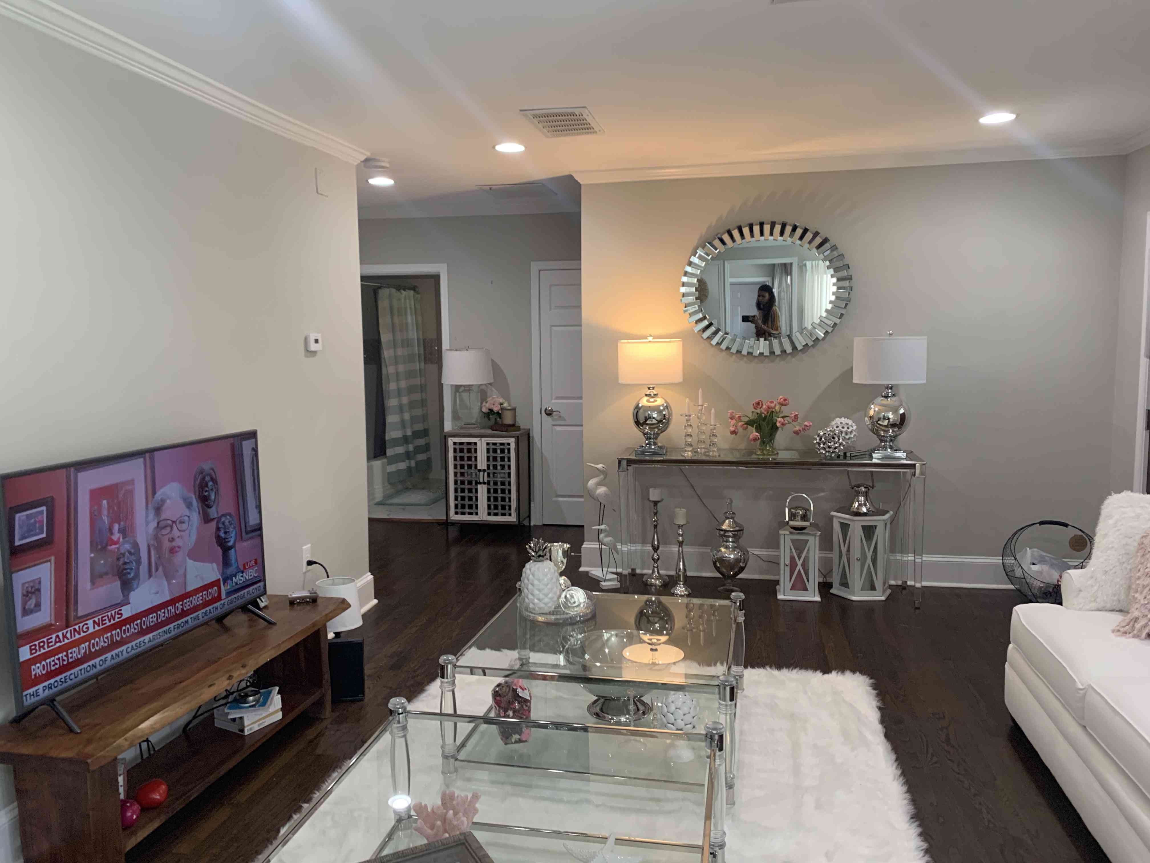 本周的改造 - 内部设计由S＆S，起居室之前