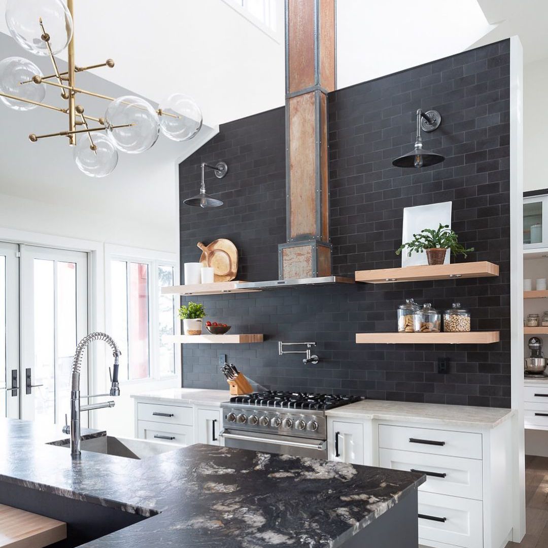 黑砖厨房