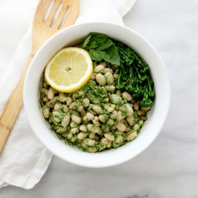 柠檬香草Broccolini豆类和