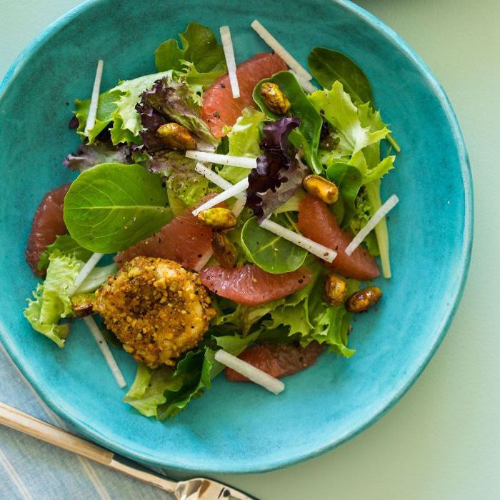 葡萄柚和什锦蔬菜沙拉