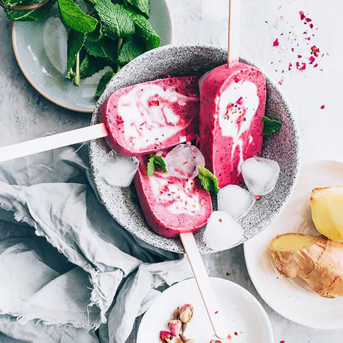 简单的酮类的甜点