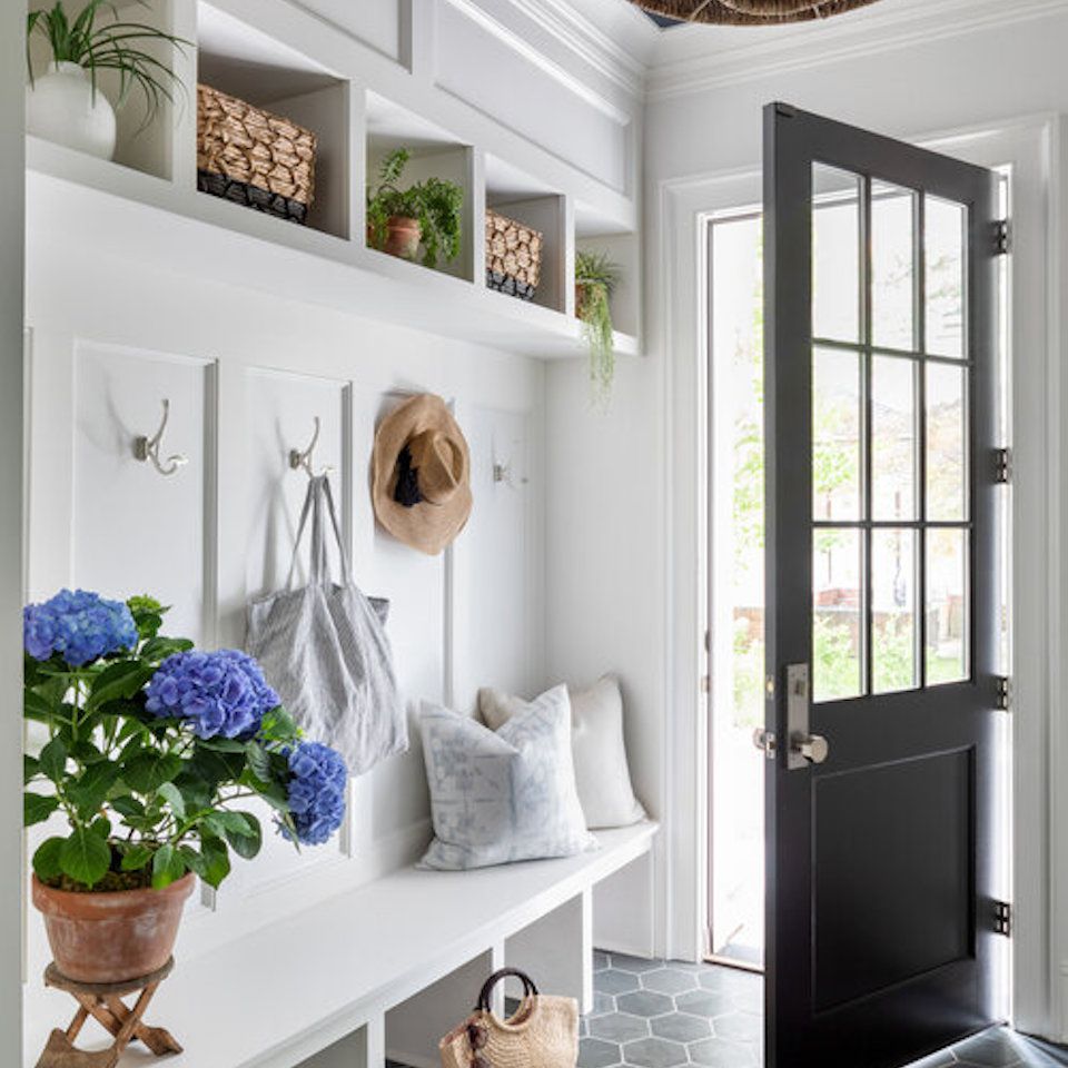 有内置的白色泥室。