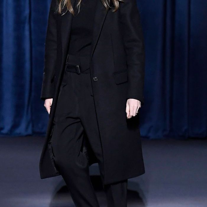 梅根·马克尔婚纱:克莱尔·维特·凯勒·纪梵希