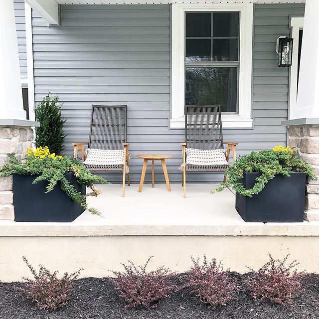 Midcantury Landscaping.