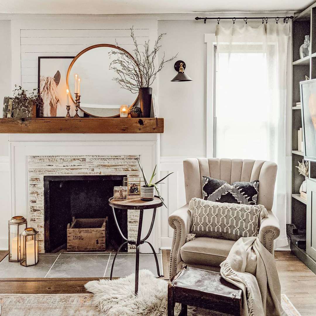 用蜡烛装饰客厅