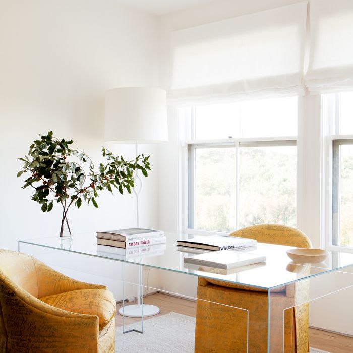 风水办公室：在指挥位置丙烯酸台