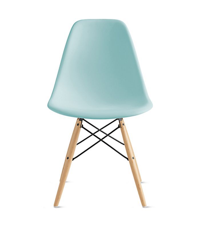 Eames®模制塑料桩腿侧椅(DSW)