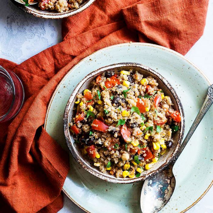 在瓦罐，罐墨西哥砂锅藜