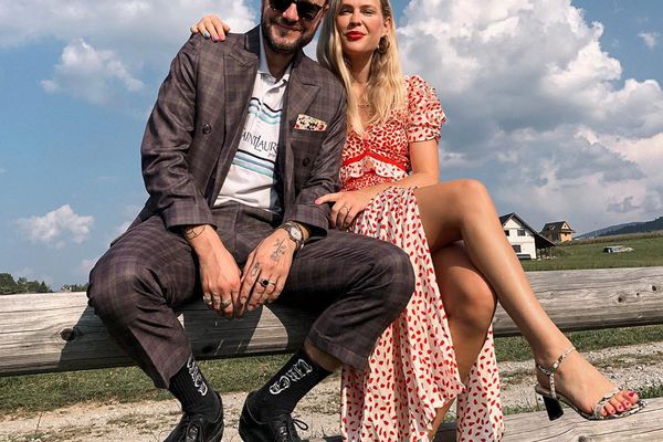 腾腾的日期之夜