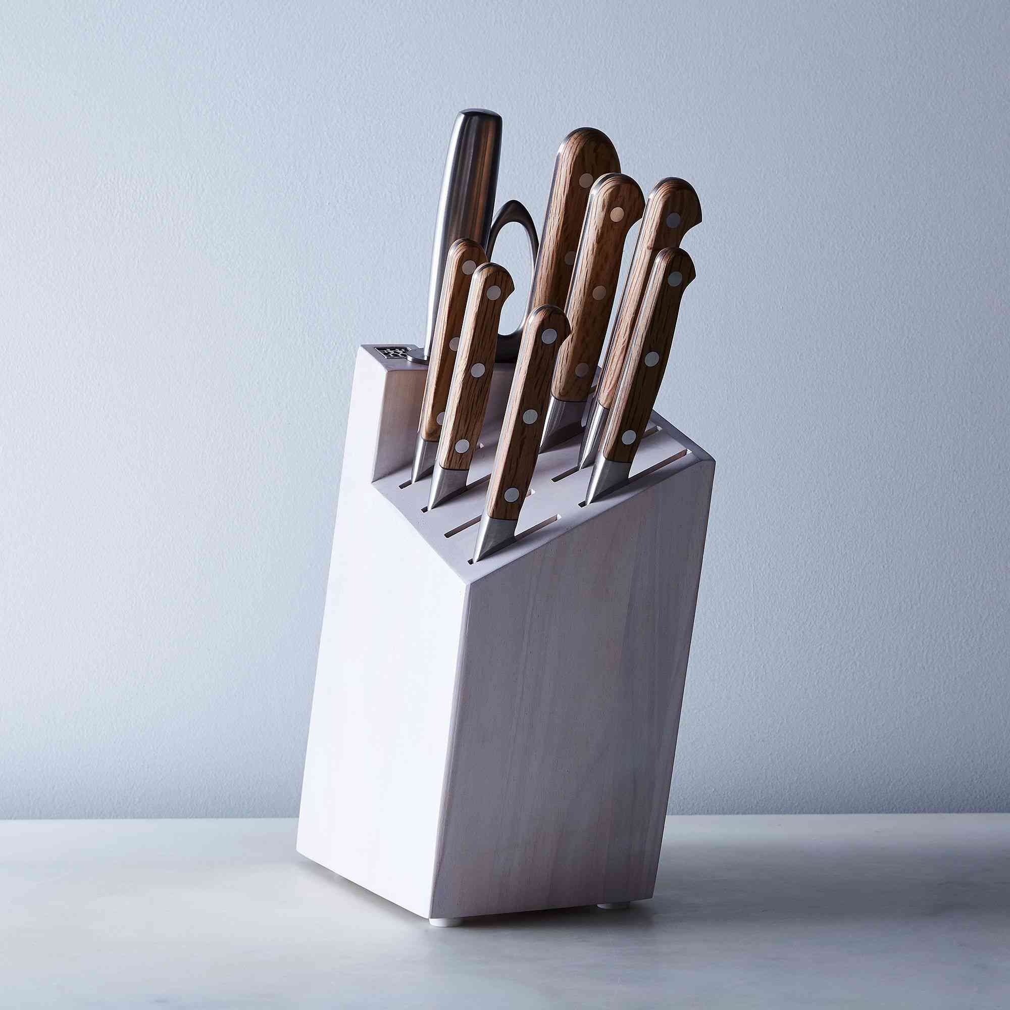 Zwilling J.A. Henckels Holm Oak Pro刀具