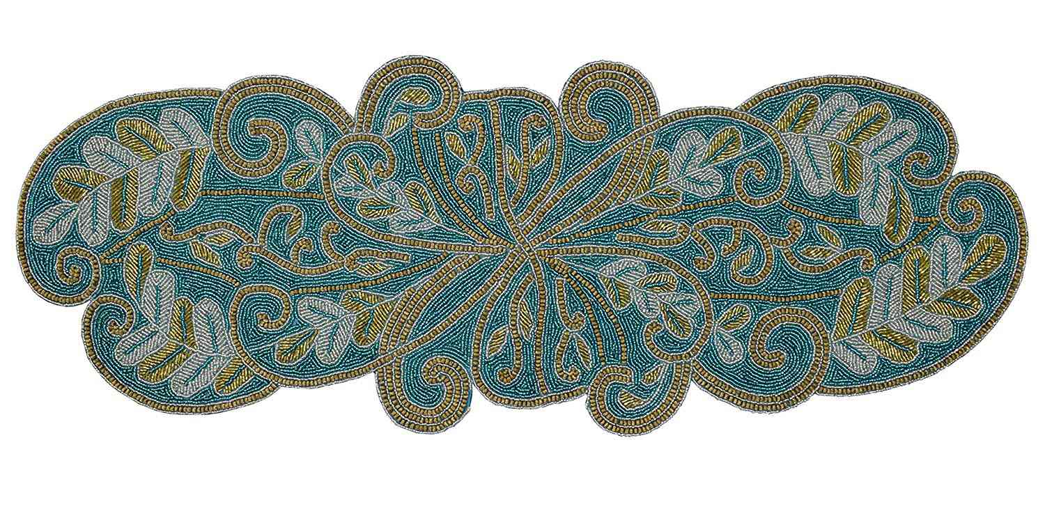 绿松石蓝色和绿色串珠榜亚军的花卉佩兹利风格的设计。