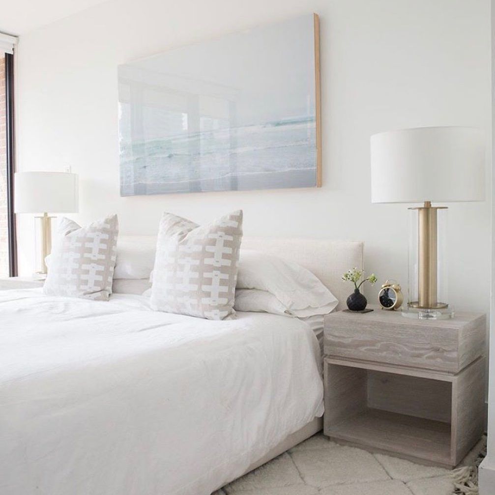 卧室用白色床单