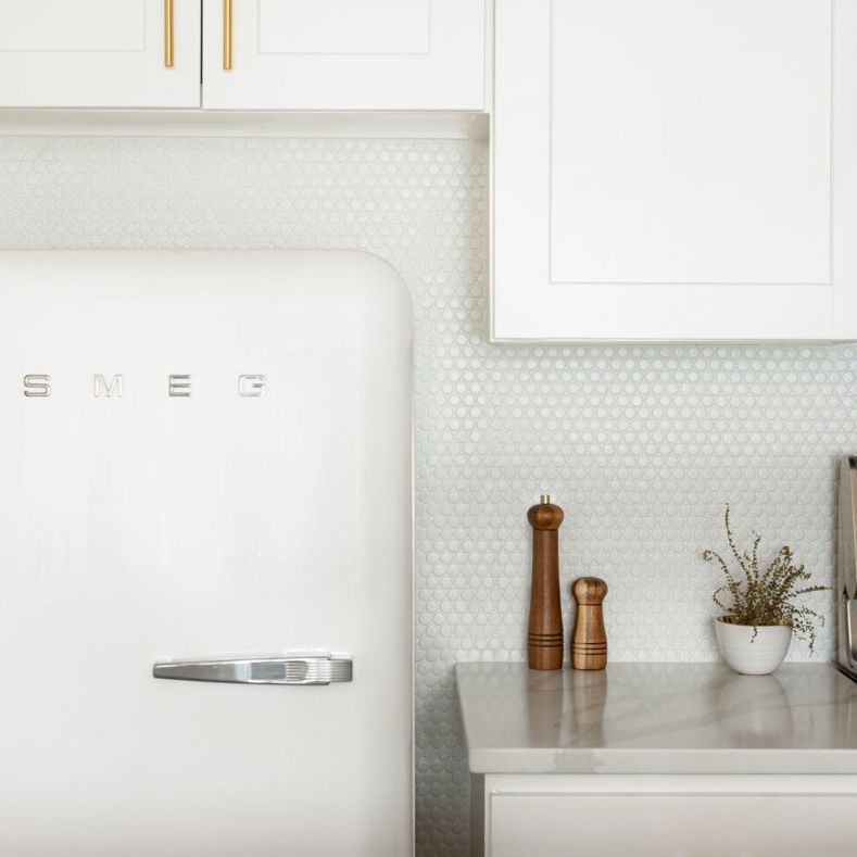 SMEG简单的厨房设计