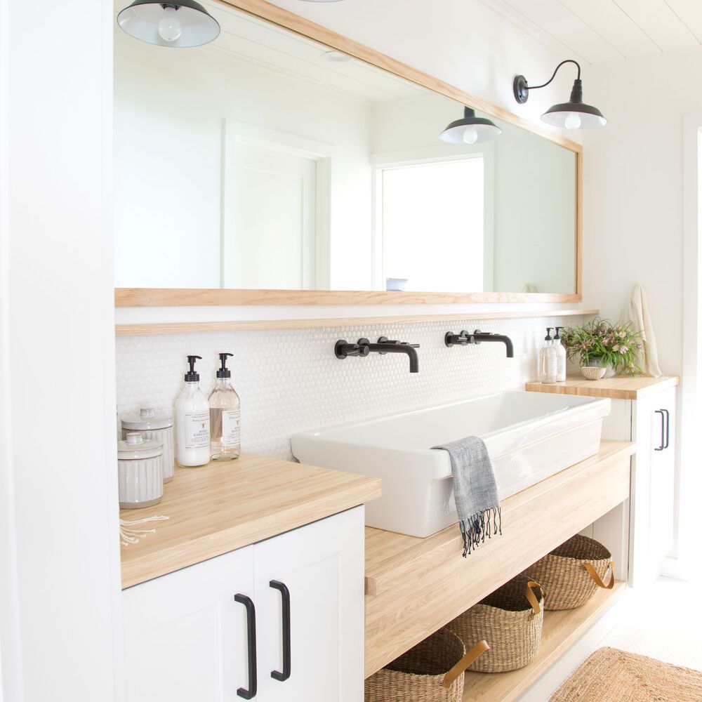 浴室台面储存他和她