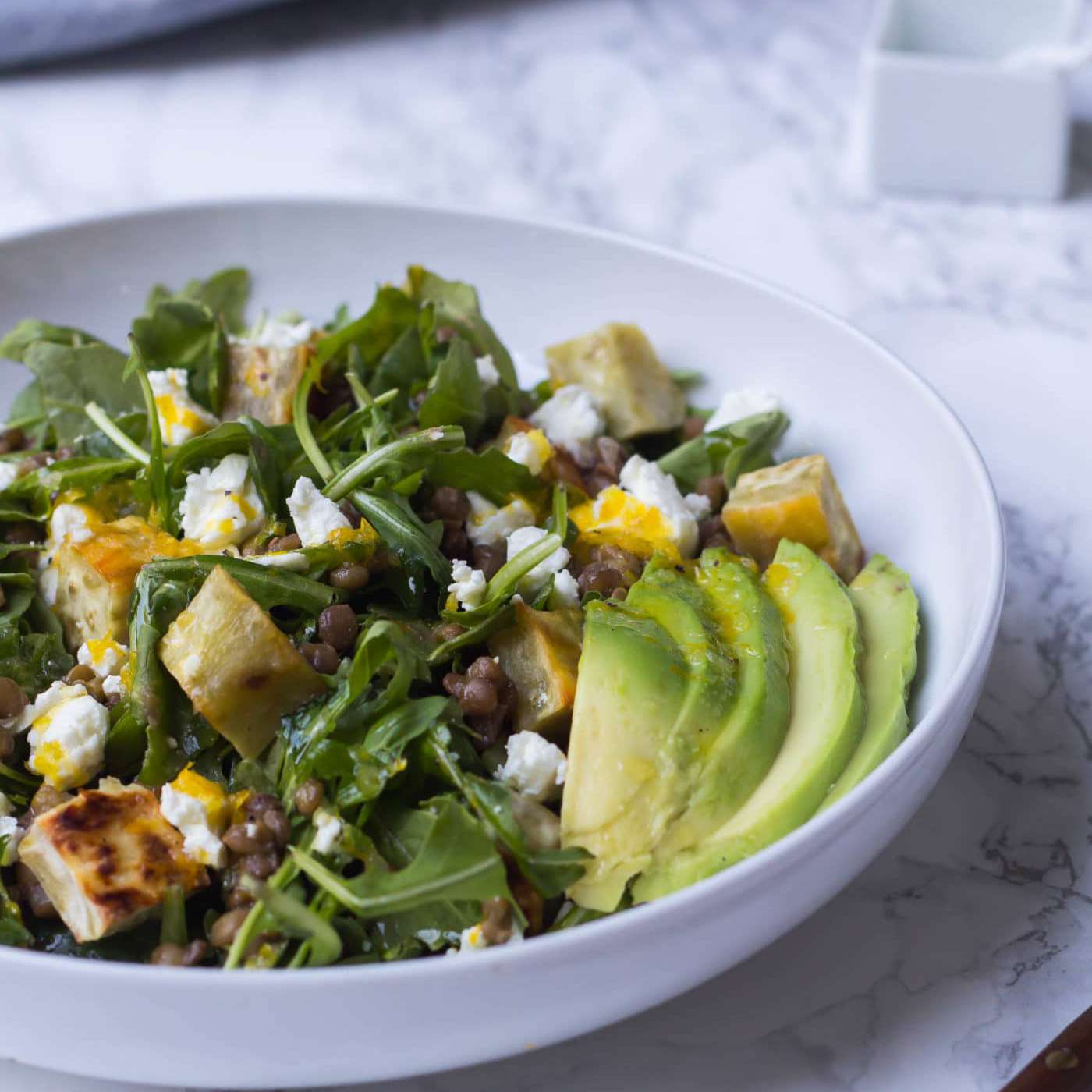 扁豆芝麻沙拉配柠檬醋汁