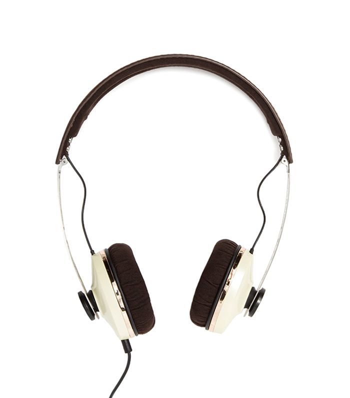 森海塞尔动量耳上的象牙