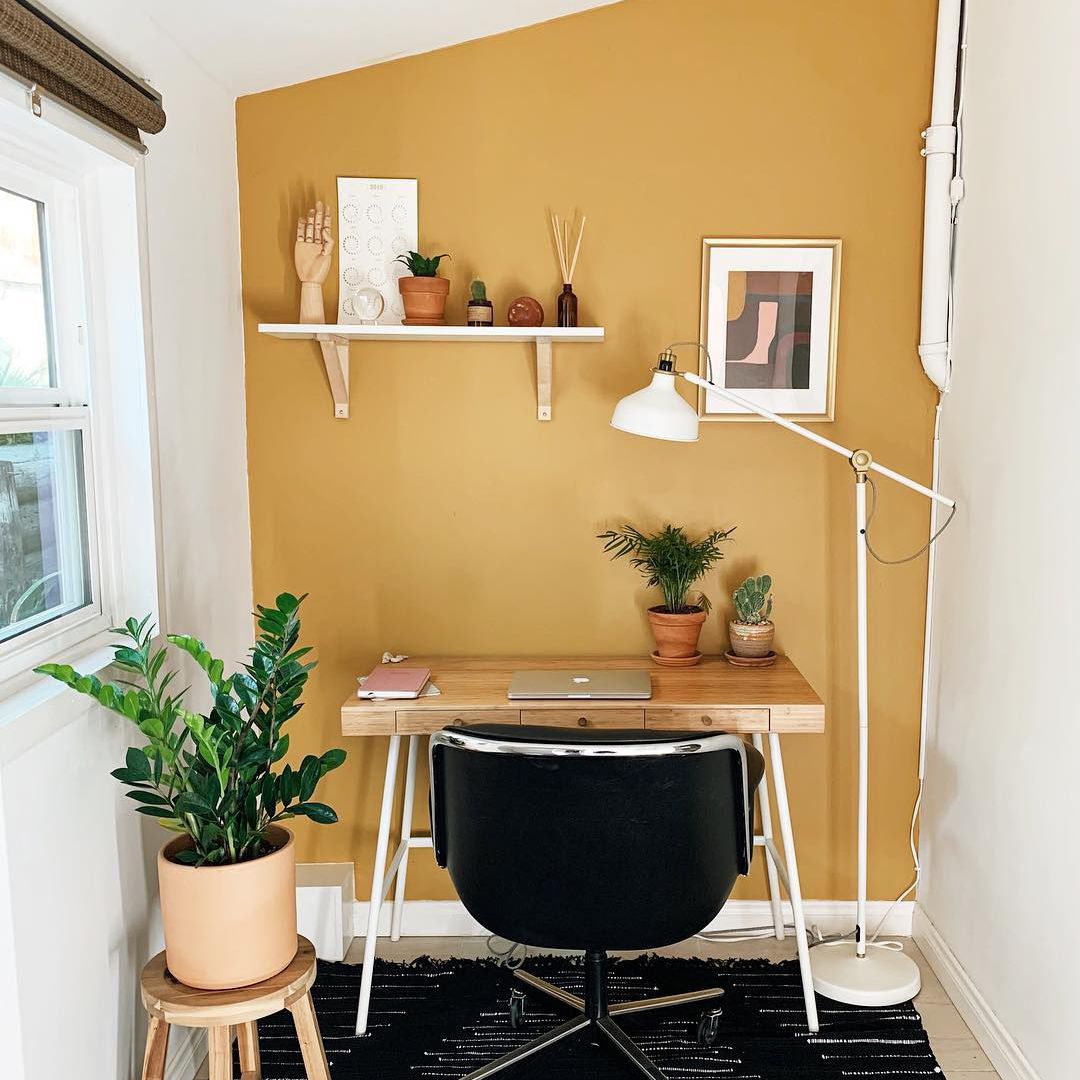 背景——tanlines