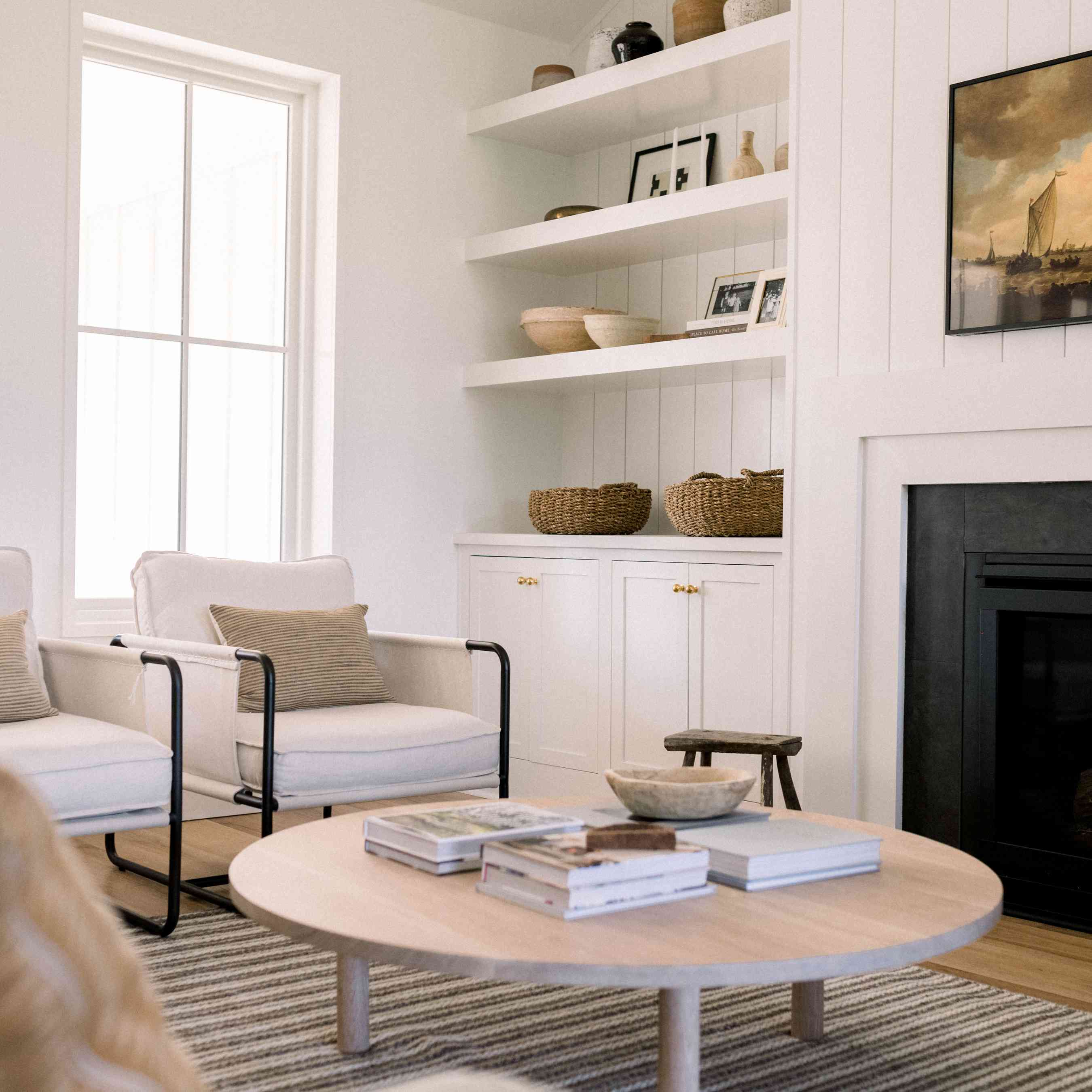 舒适的中性客厅