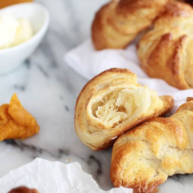 糕点食谱羊角面包