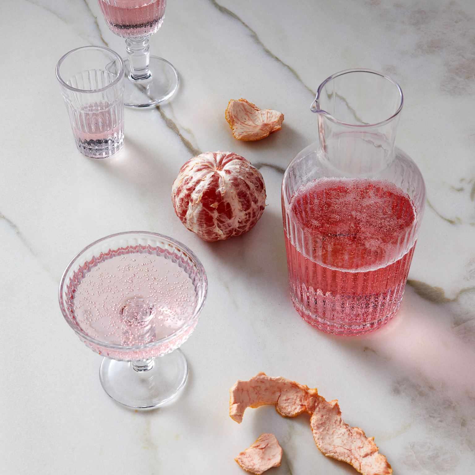 香槟杯用果汁。