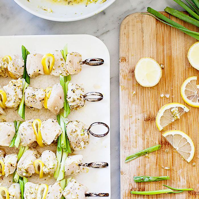 菜肉卷饼鸡肉串烧