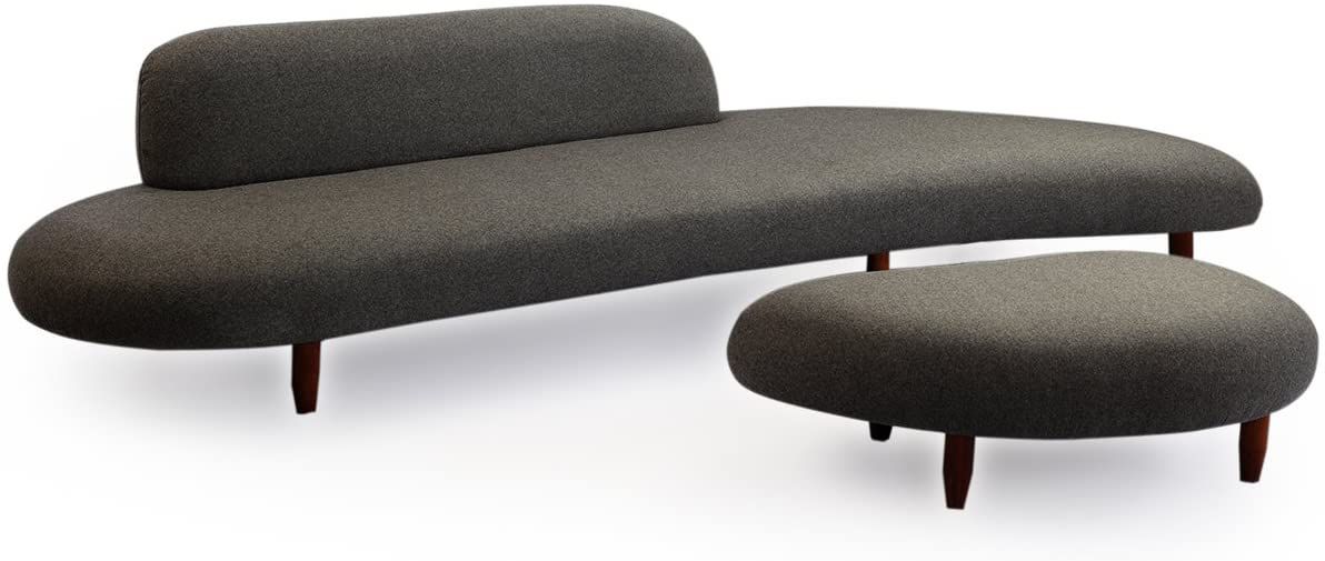 灰色现代沙发。