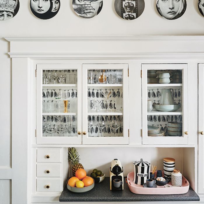 厨房采用Hygge & West壁纸